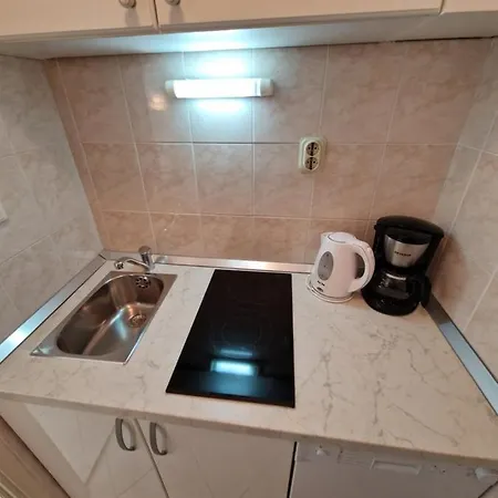 Kristonia Apartment