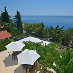 Kristonia Daire Hvar Town